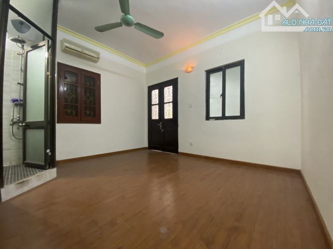 Cho thuê nhà nguyên căn Thịnh Quang , Đống Đa ,DT 32m2 x5 tầng giá 10tr5/ tháng. - 2