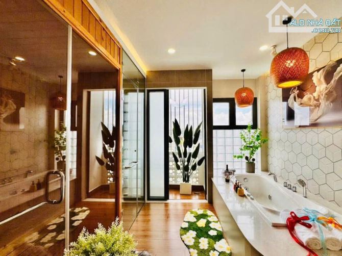 Bán nhà hẻm 6m đường Phạm Văn Chiêu, P.9, 4 x 15, 5 lầu, có thang máy  giá 9.8 tỷ tl - 25