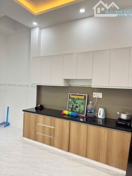 CHO THUÊ NHÀ MẶT TIỀN KHU ĐỒNG DIỀU P4 QUẬN 8. NHÀ MỚI ĐẸP, THÍCH HỢP LÀM VĂN PHÒNG, SPA - 3