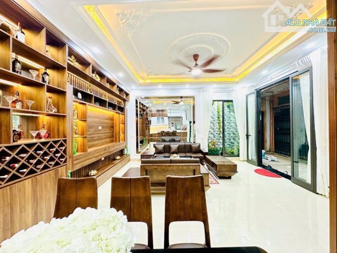 Bán nhà   Hoàng Sâm  Cầu Giấy 52m2, oto , mặt tiền 20m, thang máy, mới tinh  12 tỷ 6 - 3