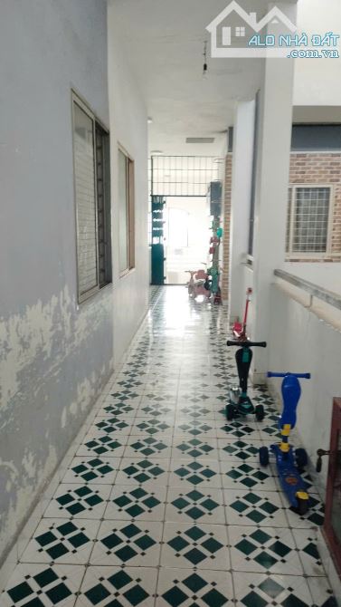 Chỉ 40 triệu/m2 sở hữu ngay căn hộ chung cư 65m2 - 3PN gần trường ĐH Văn Lang, sân bay P5 - 3