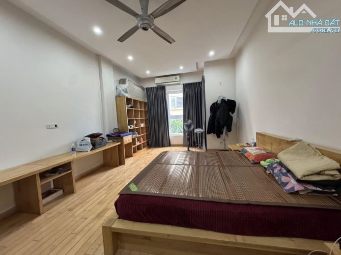 Nhà siêu đẹp ở ngay Đội Cấn Ba Đình. Sổ A4 66m, 4 tầng 3 ngủ MT4m3 Giá 17 tỷ Ô tô đỗ cửa - 3