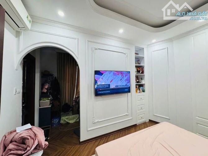 bán Gấp Nhà Đội Cấn Ba Đình - 45m-5 Tầng , Ô Tô Đỗ , tránh , Sát Phố , 3 Thoáng Vĩnh Viễn - 3