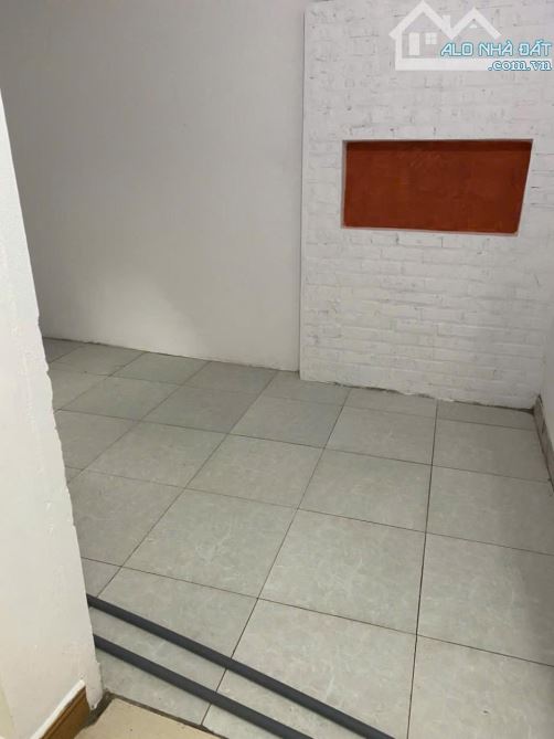 CƠ HỘI VÀNG AN CƯ LẬP NGHIỆP TẠI YÊN HÀ,YÊN VIÊN! NHÀ C4 NGÕ 3 GÁC 33,7M2 GIÁ 2.450 TỶ - 3