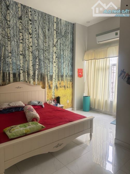Bán gấp nhà đẹp ở ngay mặt tiền kinh doanh Lưu Hữu Phứơc, xe hơi ngủ nhà, 150m2, SHR, HCĐ. - 3