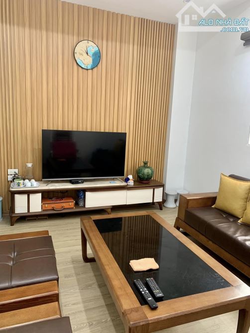 Bán nhà Đại từ - dt 50m2 x5tầng -oto-7.82 tỷ,ở luôn,ngõ 5m,gần đường - 3