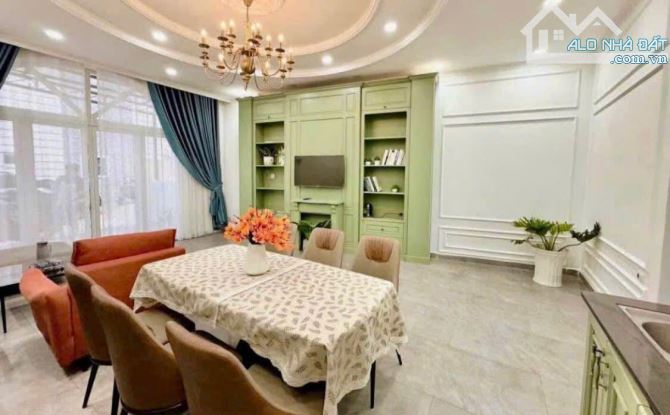 Nhà đẹp nằm ngay trung tâm thành phố Đà Lạt - 3