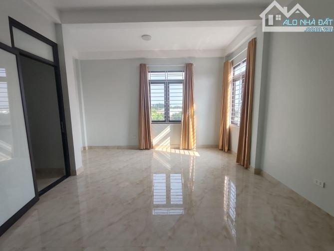 BÁN GẤP, NHÀ ĐẸP, 5 Ô TÔ TRÁNH, 65M2X5T, MT4M, VIEW HỒ, THOÁNG MÁT, KHÔNG Ô NHIỄM, 15 TỶ - 3