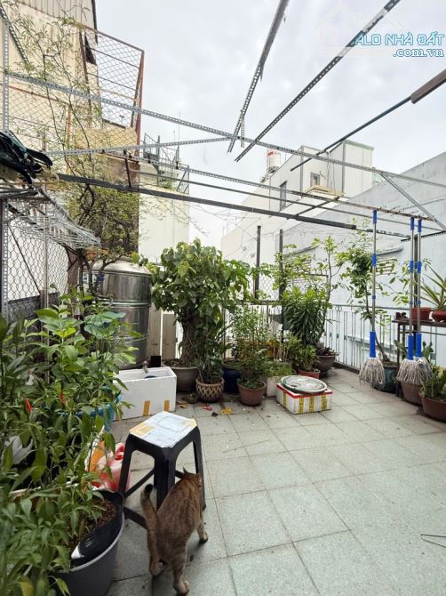 Nhà trung tâm Quận 10 – 3 tầng đúc – 40M² – Giá chỉ nhình 5 tỷ – sổ sẵn công chứng nhanh - 3