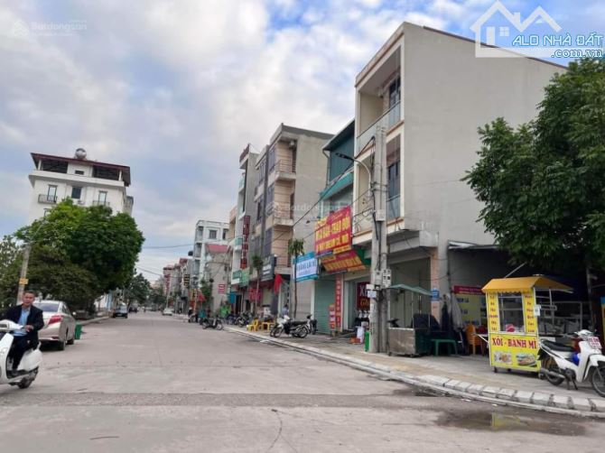 CẮT LỖ 30% LÔ ĐẤT 156m2 1TỶ6 ĐƯỜNG HAI BÀ TRƯNG ĐỐI ĐIỆN CHỢ LONG THÀNH - 3