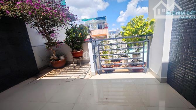 📦 Nhà Đẹp Giá Tốt Phường 10 – Ô Tô Tới Tận Nhà – Mua Về Ở Ngay – Sổ Đỏ Sẵn Sàng! - 3