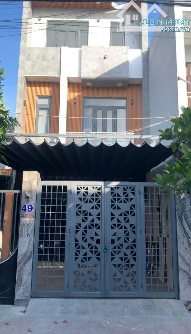 nhà sang xịn mịn, thiết kế hiện đại- xách vali vào ở ngay !! - 3