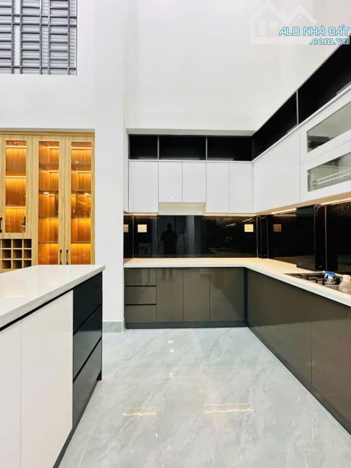 Bán nhà trệt lửng 2 lầu ST hẻm 4,5m Full nội thất Phạm Văn Chiêu giá 5,95 tỷ TL - 3