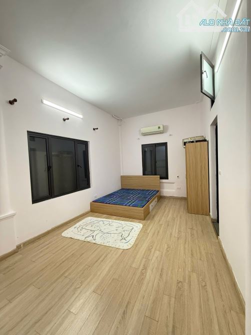BÁN NHÀ ĐỘI CẤN BA ĐÌNH 80m 4T Mt 6.6m GIÁ 11.5 TỶ NGÕ THÔNG 20M RA Ô TÔ KINH DOANH. - 3