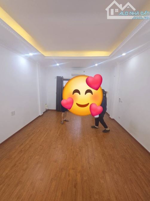 BÁN NHÀ ĐỘI CẤN BA ĐÌNH 30m 6T Mt 4m GIÁ 6.5 TỶ NGÕ THÔNG 2 THOÁNG KINH DOANH. - 3