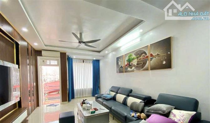Bán nhà có thang máy cực đẹp trong ngõ 254 Văn Cao, Đằng Giang, Ngô Quyền, Hải Phòng - 3