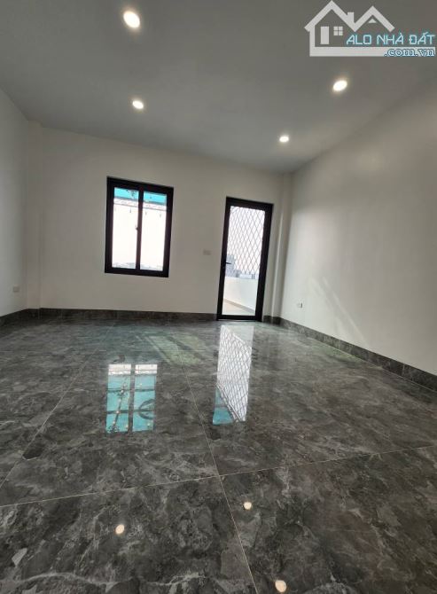 💜NHÀ PHỐ NGỌC TRÌ 50M2X6T MT 5M CHÀO 10.3 TỶ - Ô TÔ - FULL NỘI THẤT - THANG MÁY💜💜💜 - 3
