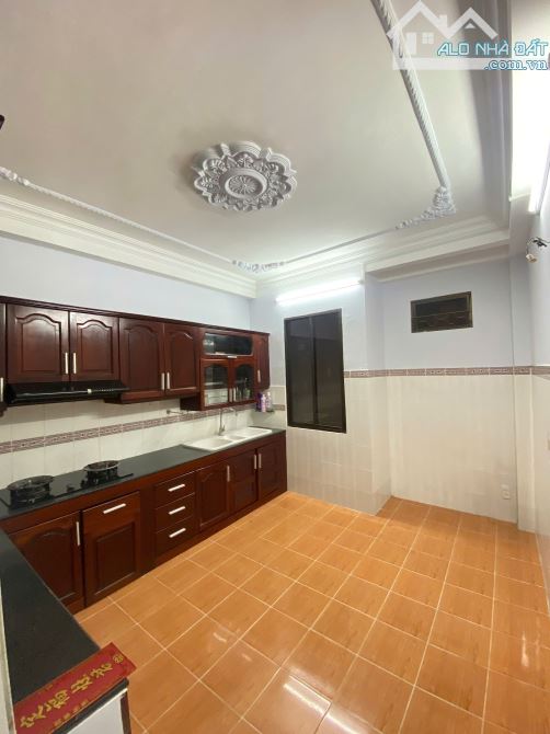 nhà đẹp sân thượng mini gần trung tâm quận 8 khu sầm uất - 3