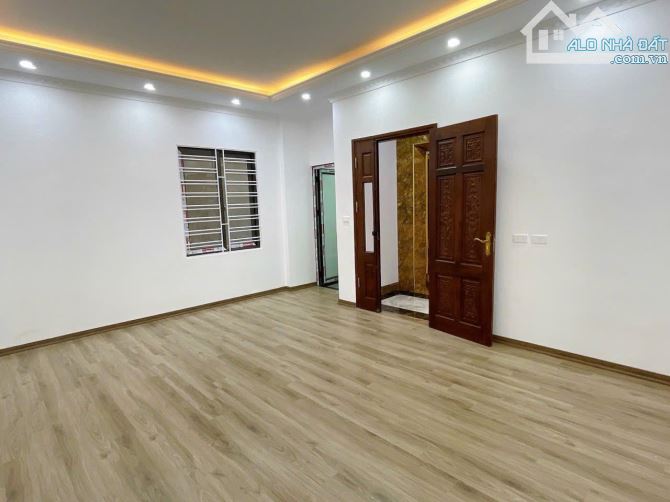 Bán nhà Pháo Đài Láng – LÔ GÓC – 40m2, mt 4m, 6 tầng - THANG MÁY – XÂY MỚI - 10 tỷ. - 3