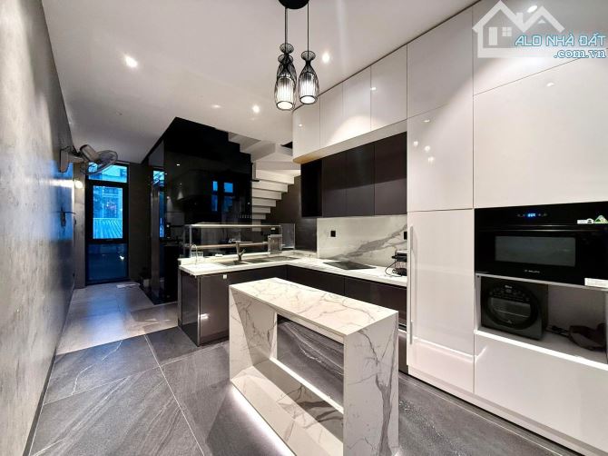 Bán toà căn hộ Mini 7 tầng trung tâm Hải Châu Đà Nẵng - 3