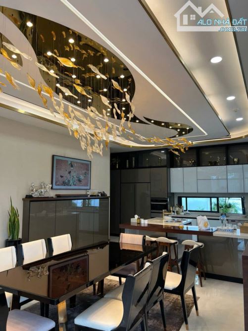 BÁN GẤP TRONG THÁNG ĐỂ ĐỊNH CƯ – MẶT TIỀN TÂN CẢNG – 275M2 – 3 TẦNG - 3