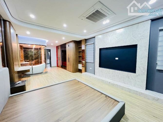 Hiếm có! Nhà lô góc Vip Thanh Xuân, 68m²x4t, thoáng 3 mặt, nội thất cao cấp, giá chỉ 10 tỷ - 3