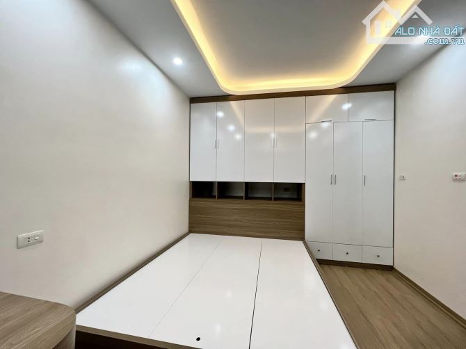 Sót lại căn nhà 5 tầng mới 2 thoáng Full nội thất 4 tỷ 250, ngay cạnh Phố Nhổn - 3