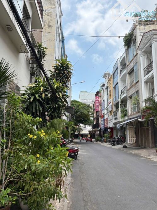 Mặt tiền Hoa Hồng, P2 Phú Nhuận – Gần Phan Xích Long, nhà mới đẹp – Giá 27 tỷ - 3