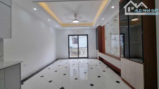 Mặt Tư Đình 58m2  6 Tầng, Thang Máy, Ô Tô Tránh – 13.x ty - 3