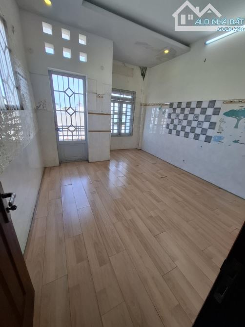 Nhà 3 Tầng ,55M2 Phạm Thế Hiển Q.8 Giá tốt ,Hẻm thông Giá chỉ 4.5 Tỷ - 3