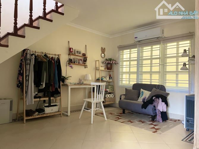 Siêu Đẹp! Mặt phố Xuân Đỉnh, Ngoại Giao Đoàn 95m2, MT 5m, KD sầm uất, chỉ 18 tỷ. - 3