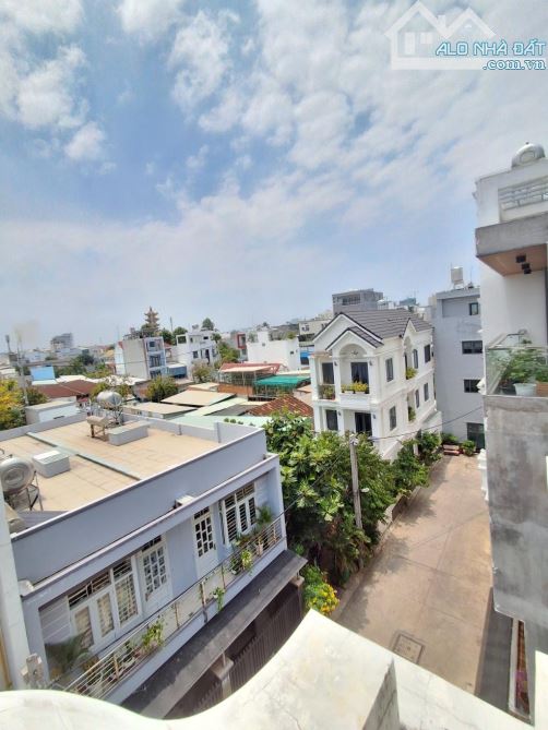 NHÀ PHỐ HIỆN ĐẠI 4 TẦNG ĐẸP MÊ LY - 11.2TY, KHU VIP P.CÁT LÁI  - 80M2 - 3