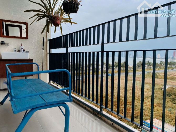 HOT HIT CĂN HỘ 6 TẦNG VIEW BIỂN - 3