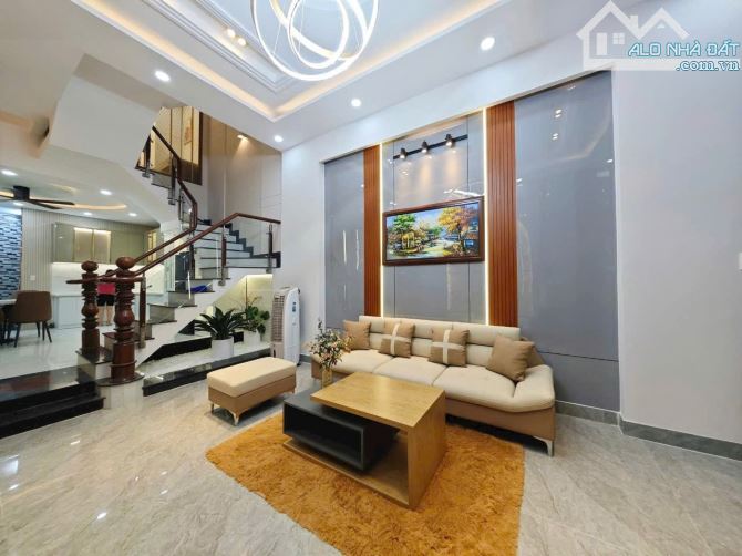 BÁN NHÀ HẺM XH - 3 TẦNG - 4 PN - TRẦN THÁI TÔNG - F 15 - TÂN BÌNH - GIÁ 6,2TỶ - 3
