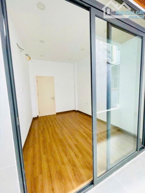 NHÀ BÁN HƯNG PHÚ- NGAY CẦU CHỮ Y -SỔ NỞ HẬU-NHĨNH 3 TỶ - 3