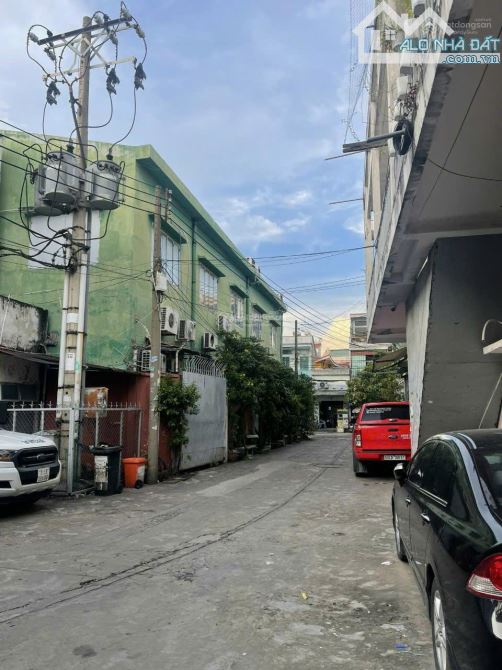 Căn góc 2MT đường 12m Thái Phiên - CX Bình Thới DT: 36mx 25m, CN 770m2. DTS1442.9m2, HĐT t - 3