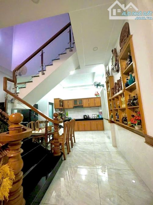 NHÀ ĐẸP MẶT TIỀN KINH DOANH – GẦN BẾN XE BUÝT HIỆP THÀNH – Giá chỉ 5,25 tỷ - 3