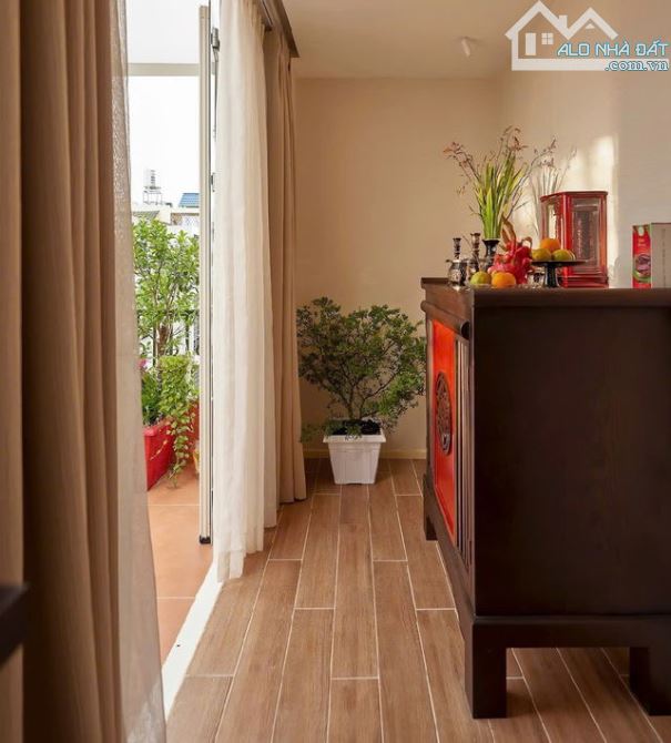 NHÀ HẺM XE HƠI – THÀNH THÁI, PHƯỜNG 14, QUẬN 10 – 5 TẦNG - THANG MÁY - GIÁ 12 TỶ - 3