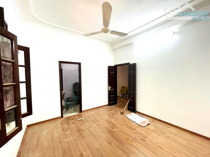 Độc quyền! Biệt thự Intracom Trung Văn, vỉa hè, ô tô tránh đỗ, kinh doanh, gara, 151m*4T - 3