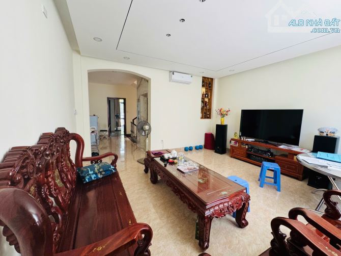 BÁN CĂN NHÀ 4 TẦNG, ĐƯỜNG B2, KHU ĐÔ THỊ VCN PHƯỚC LONG 1, CÓ THANG MÁY, GIÁ 8,2 TỶ, cc 13 - 3