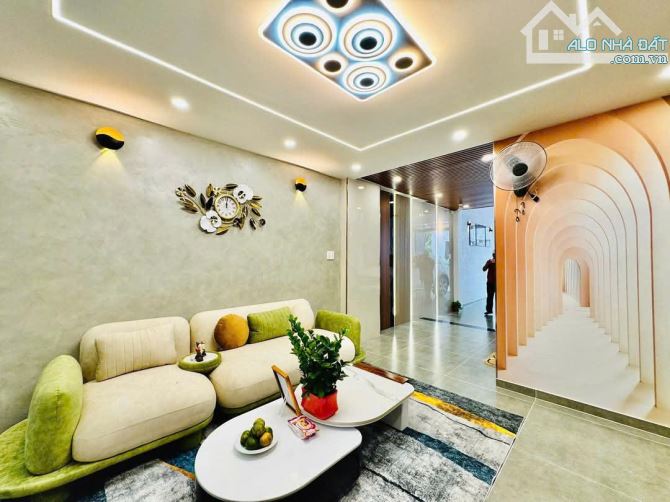 Bán nhà hẻm 6m đường Phạm Văn Chiêu, P.9, 4 x 15, 5 lầu, có thang máy  giá 9.8 tỷ tl - 3