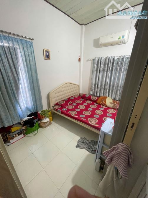 Bán căn nhà 1 trệt 1 lầu Vạn Thắng. Dt28m2. Dtsdt 56m2 gồm 2PN.ĐƯỜNG 3M GIÁ 1TY8 T/LƯỢNG - 3