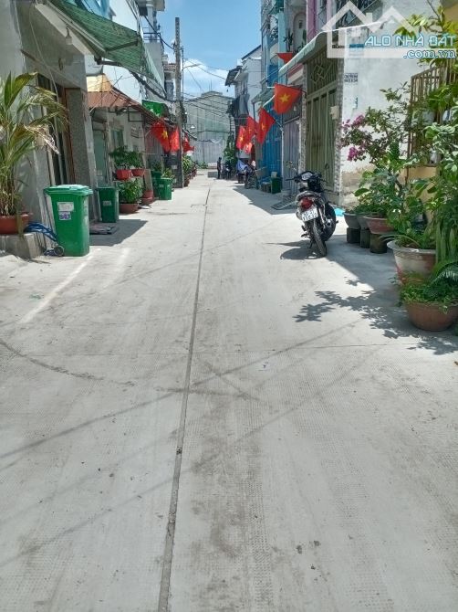 💥🏠🚘🔥 BÌNH TÂN - HẼM XE HƠI - CŨ TIỆN XÂY MỚI - 64M2 - 2 TẦNG - CHỈ NHỈNH 4 TỎI💥 - 3