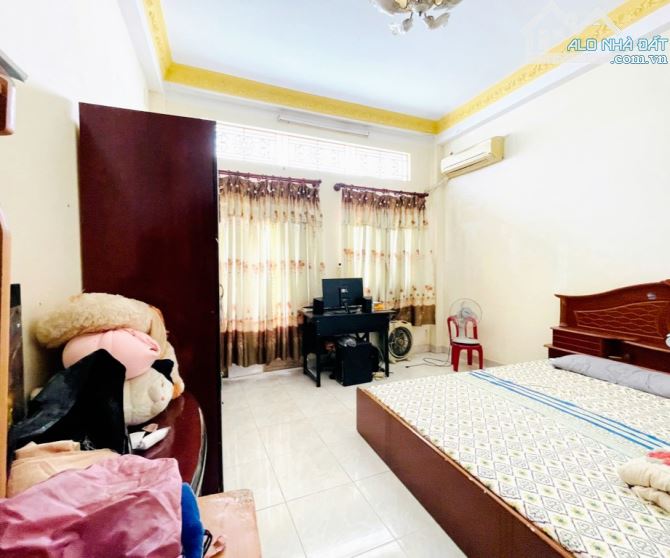 Nhà 4 tầng BTCT, DT 47m, 5PN, XVNT, Phường 17, Bình Thạnh - 3