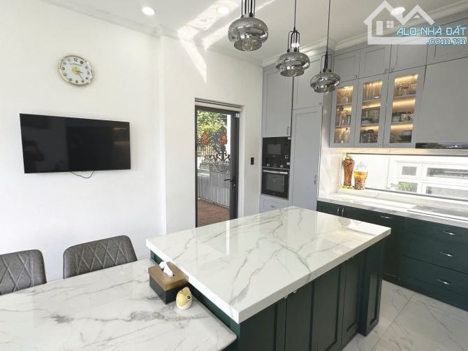 🏡 BÁN VILLA 2 MẶT TIỀN – PHƯỜNG 8, TP. ĐÀ LẠT – CÁCH TRUNG TÂM CHỈ 3KM 💰14,5 TỶ - 3