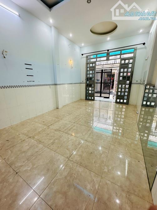 Bán nhà HXH 6m Ni Sư Huỳnh Liên, gần Bàu Cát 8, DT 51m2 - 3 tầng - giá 8.3 tỷ TL - 3