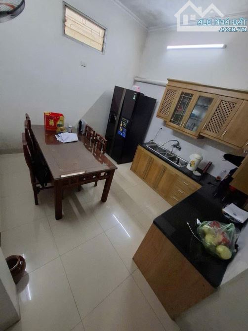 BÁN NHÀ PHỐ SÀI ĐỒNG 119M-3 TẦNG-12MT.32.6TỶ MẶT TIỀN SIÊU VIP-NHÀ 2 MẶT ĐƯỜNG ÔTÔ TRÁNH - 3