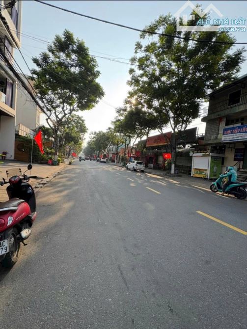 Bán đất MT đường 10m5 Đỗ Bá, dt:315m2 ngang 9met, đường thông biển Mỹ Khê - 3