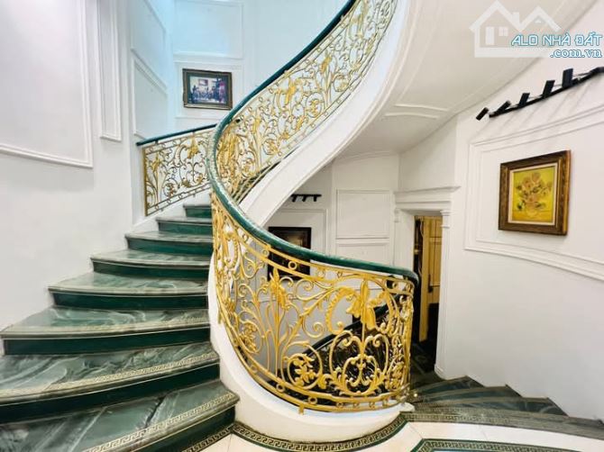 Bán biệt thự 235m2 trong khu đô thị Thành Phố Giao Lưu Phạm Văn Đồng Từ Liêm, 96 tỷ - 3