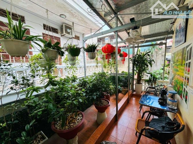 BÁN NHÀ 44m CHỈ 9.8ty PHỐ CHÙA HÀ - CẦU GIẤY LÔ GÓC - MẶT TIỀN KHỦNG - FULL TIỆN ÍCH - 3